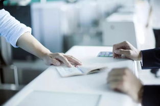 上海居转户政策2020年到期？详细办理流程与科技中介服务全解析